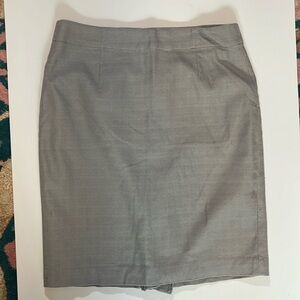 Vintage banana republic, pencil skirt, size 6, gray